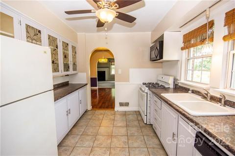 170 E Memorial Hwy, Harmony, NC 28634 photo 16