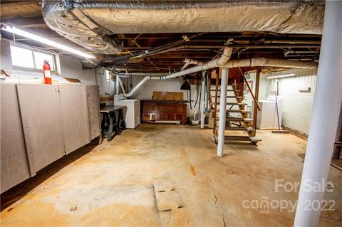 170 E Memorial Hwy, Harmony, NC 28634 photo 35