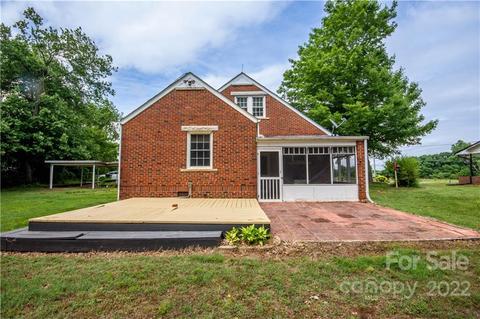 170 E Memorial Hwy, Harmony, NC 28634 photo 40