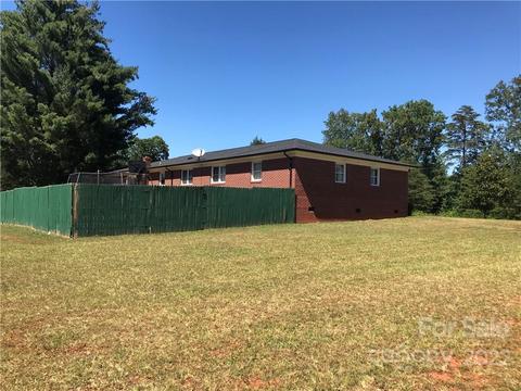 1861 Pearidge Rd, Bostic, NC 28018 photo 10