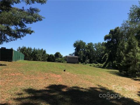 1861 Pearidge Rd, Bostic, NC 28018 photo 8