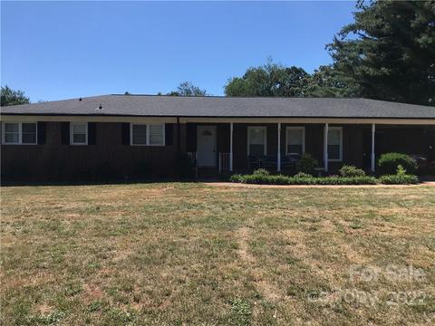 1861 Pearidge Rd, Bostic, NC 28018 photo 2