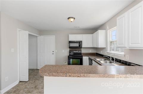 105 Glencroft Dr, Wingate, NC 28174 photo 7