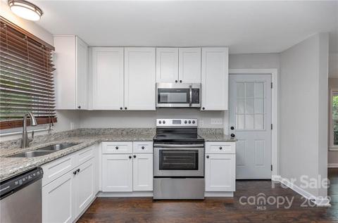 2201 Tarlton Dr, Matthews, NC 28105 photo 8