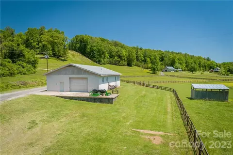 2017 Docastee Rd, Morganton, NC 28655 photo 9