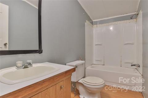 6260 Christopher Ct, Hickory, NC 28601 photo 31