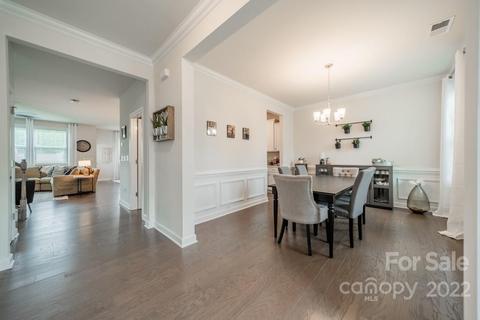 15632 Queens Trail Dr, Davidson, NC 28036 photo 4