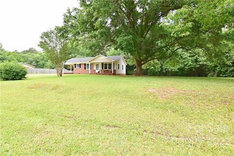 2116 Dover Ln, Lancaster, SC 29720 photo 1