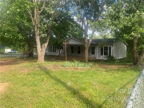 202 Hayes St, Harmony, NC 28634 photo 31