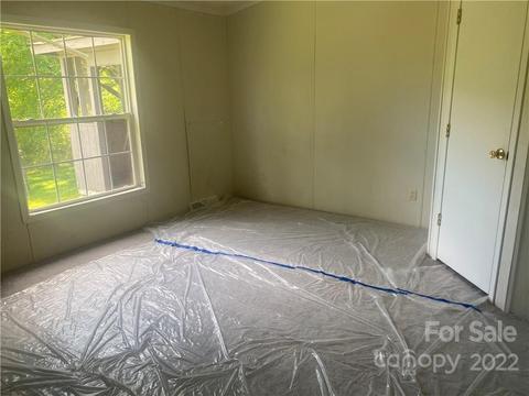 202 Hayes St, Harmony, NC 28634 photo 29