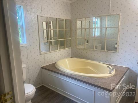 202 Hayes St, Harmony, NC 28634 photo 21