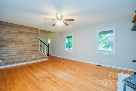 6838 Lowesville Ln, Stanley, NC 28164 photo 9