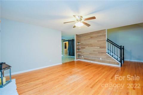 6838 Lowesville Ln, Stanley, NC 28164 photo 8