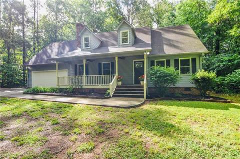 6838 Lowesville Ln, Stanley, NC 28164 photo 1