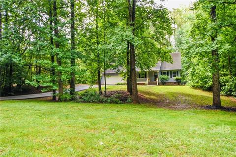 6838 Lowesville Ln, Stanley, NC 28164 photo 33