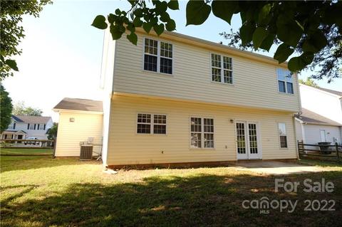 1004 Boulder Dr, Concord, NC 28025 photo 2