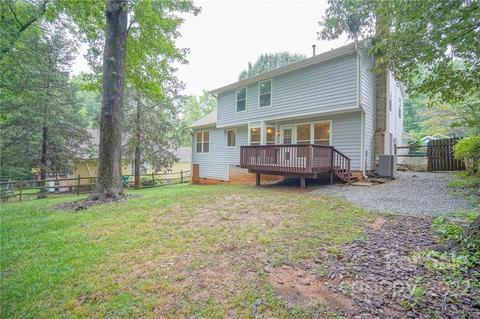 10337 Ashley Farm Dr, Matthews, NC 28105 photo 4
