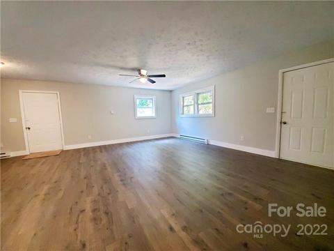 140 Miller Rd, Marshall, NC 28753 photo 6