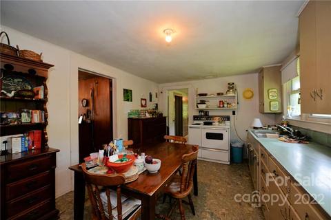 826 Monteith Br, Sylva, NC 28779 photo 13