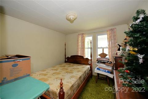 826 Monteith Br, Sylva, NC 28779 photo 12
