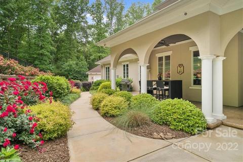220 Logan Crossing Dr, Davidson, NC 28036 photo 42