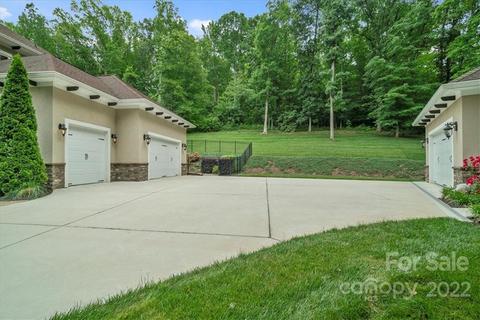 220 Logan Crossing Dr, Davidson, NC 28036 photo 44