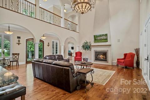 220 Logan Crossing Dr, Davidson, NC 28036 photo 8