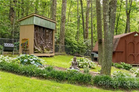 29 Spring Ln, Fairview, NC 28730 photo 41