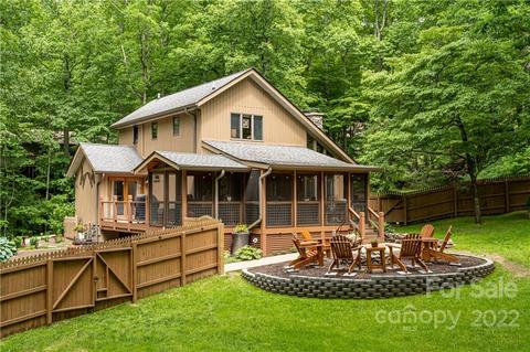 29 Spring Ln, Fairview, NC 28730 photo 4