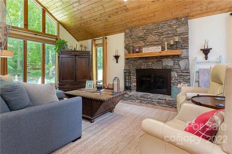 29 Spring Ln, Fairview, NC 28730 photo 13