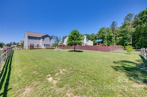 2415 Grinstead Ct, Clover, SC 29710 photo 26