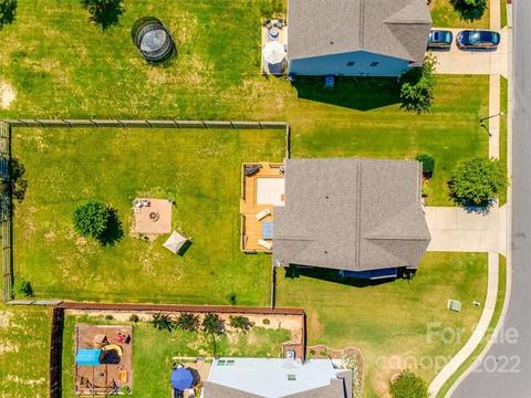 2415 Grinstead Ct, Clover, SC 29710 photo 27