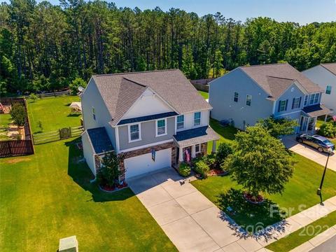 2415 Grinstead Ct, Clover, SC 29710 photo 2