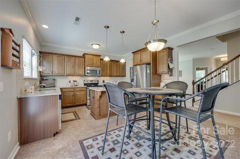 2415 Grinstead Ct, Clover, SC 29710 photo 11