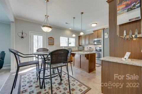 2415 Grinstead Ct, Clover, SC 29710 photo 10