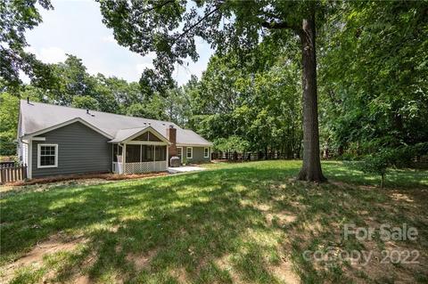 4611 Ovington Cir, Charlotte, NC 28226 photo 27