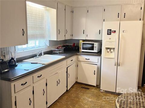 488 Harvey Logan Rd, Bostic, NC 28018 photo 5