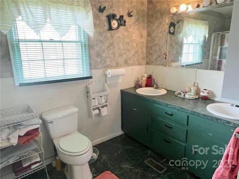 488 Harvey Logan Rd, Bostic, NC 28018 photo 12