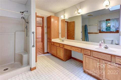 155 Pinecrest Dr, Alexander, NC 28701 photo 13