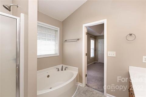 111 Bennington Dr, Stanley, NC 28164 photo 12