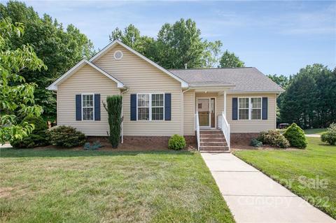 111 Bennington Dr, Stanley, NC 28164 photo 1