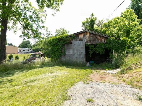 1097 Phillipsville Loop, Canton, NC 28716 photo 34