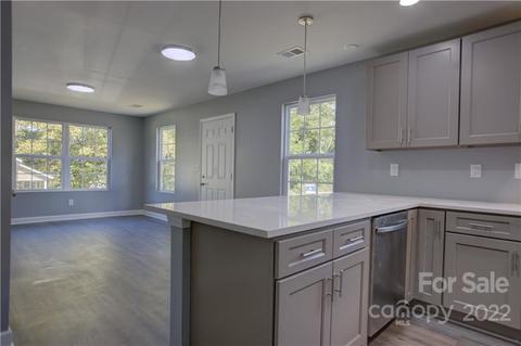 1129 5th St, Lancaster, SC 29720 photo 5