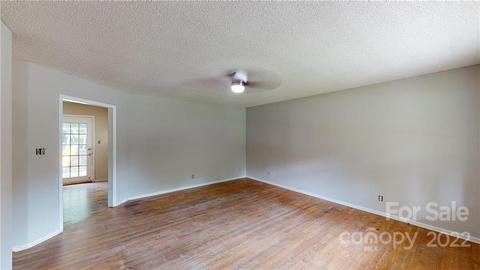 3325 Danial St, Conover, NC 28613 photo 2