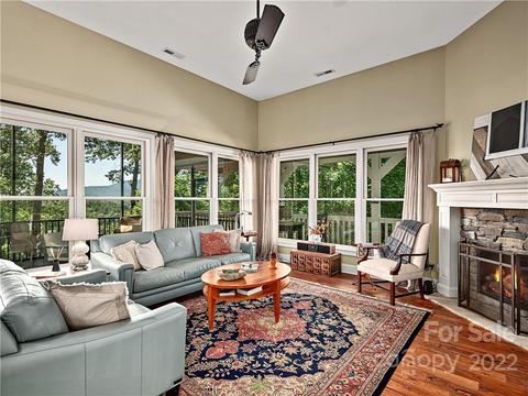 49 Peninsula Dr, Mill Spring, NC 28756 photo 6