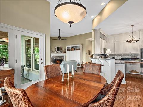 49 Peninsula Dr, Mill Spring, NC 28756 photo 9