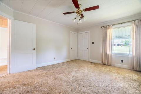 3053 E Maiden Rd, Maiden, NC 28650 photo 9