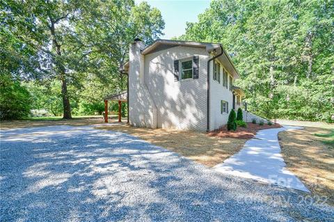 2540 Carroll St, Monroe, NC 28110 photo 2