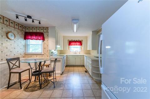 408 Edgewood Ct, Lancaster, SC 29720 photo 13