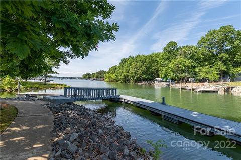 18704 Silver Quay Dr, Cornelius, NC 28031 photo 32